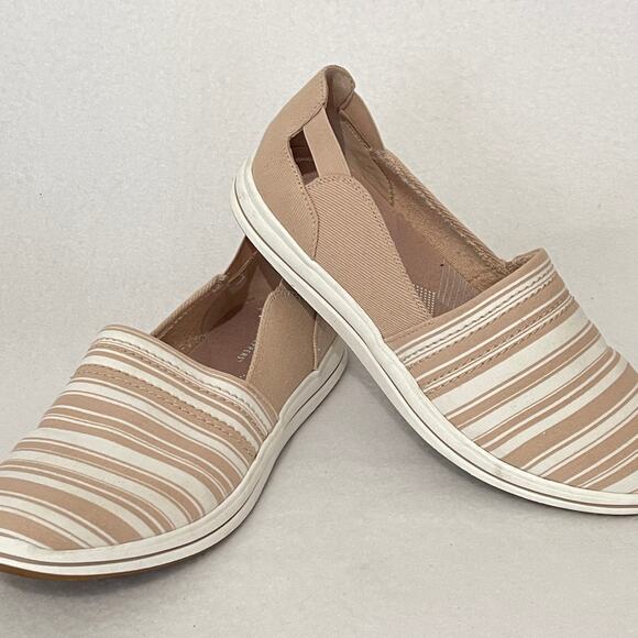 Clarks Shoes - Clarks Cloud Steppers Slip On Shoes Womens 8.5 Tan White Striped Cushion Comfort